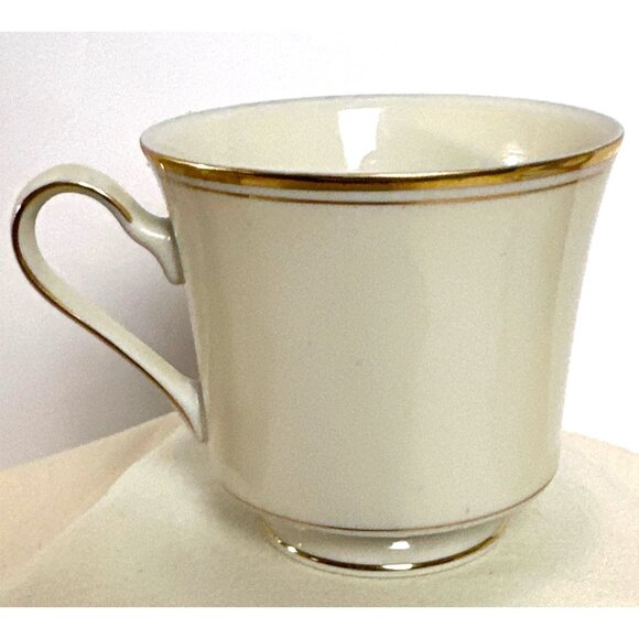 Mikasa Trousdale Gold Trim Tea Coffee Cup Ivory China L2801 Japan Replacement - Picture 1 of 7